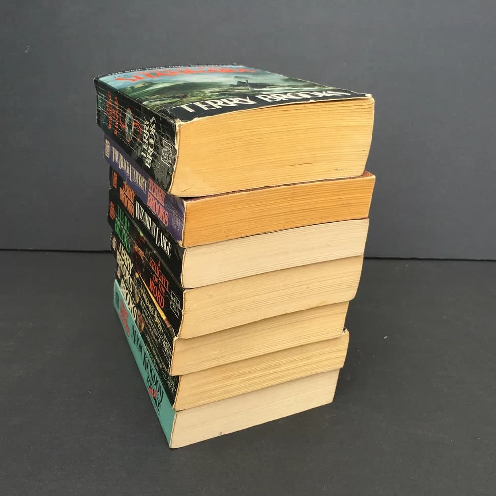 Lot 7 Terry Brooks / Witches Brew / Tangle Box / Magic Kingdom / Black Unicorn  - Image 3