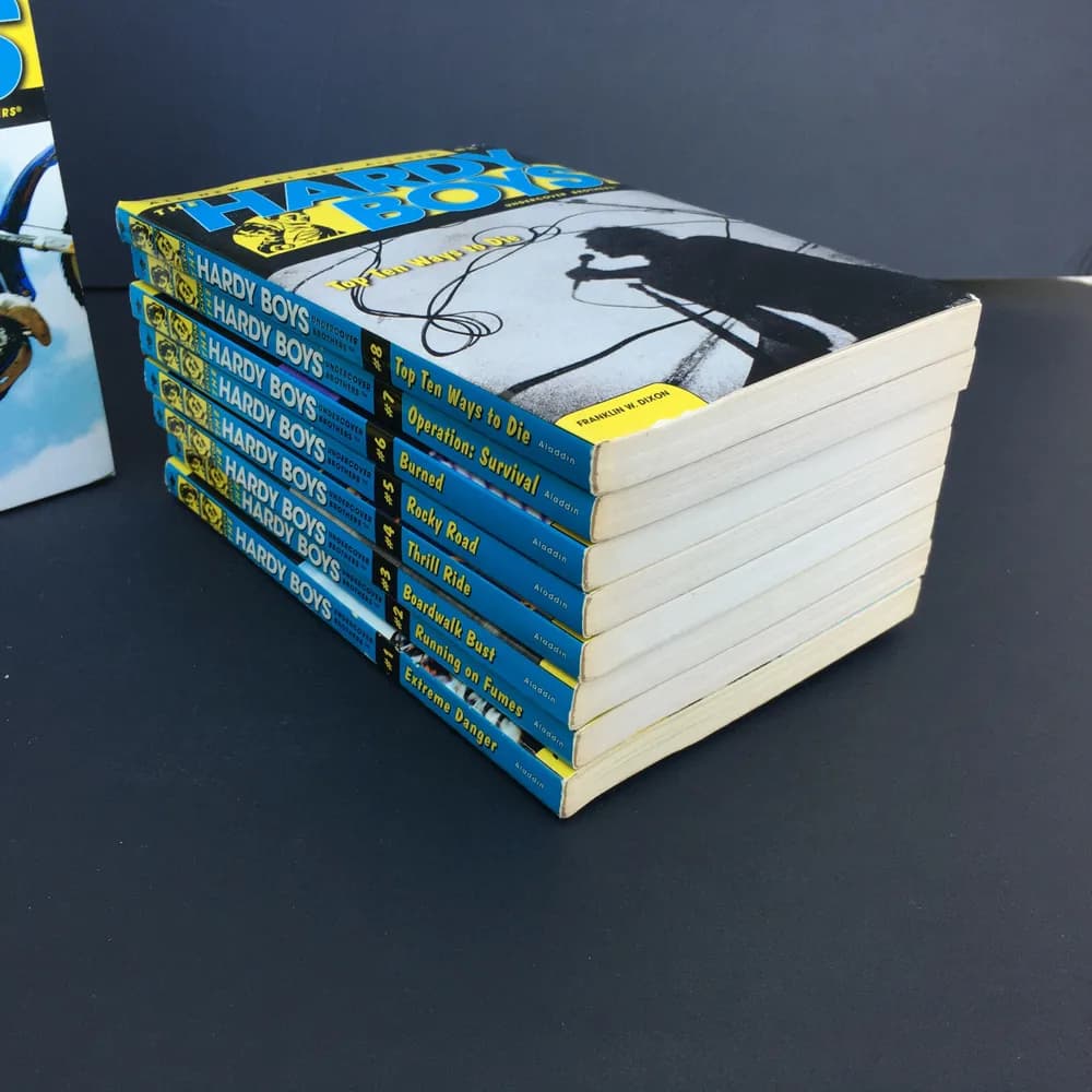 The Hardy Boys Ultimate Collection: Uncover Brothers Books 1-8 By Franklin Dixon - Image 3