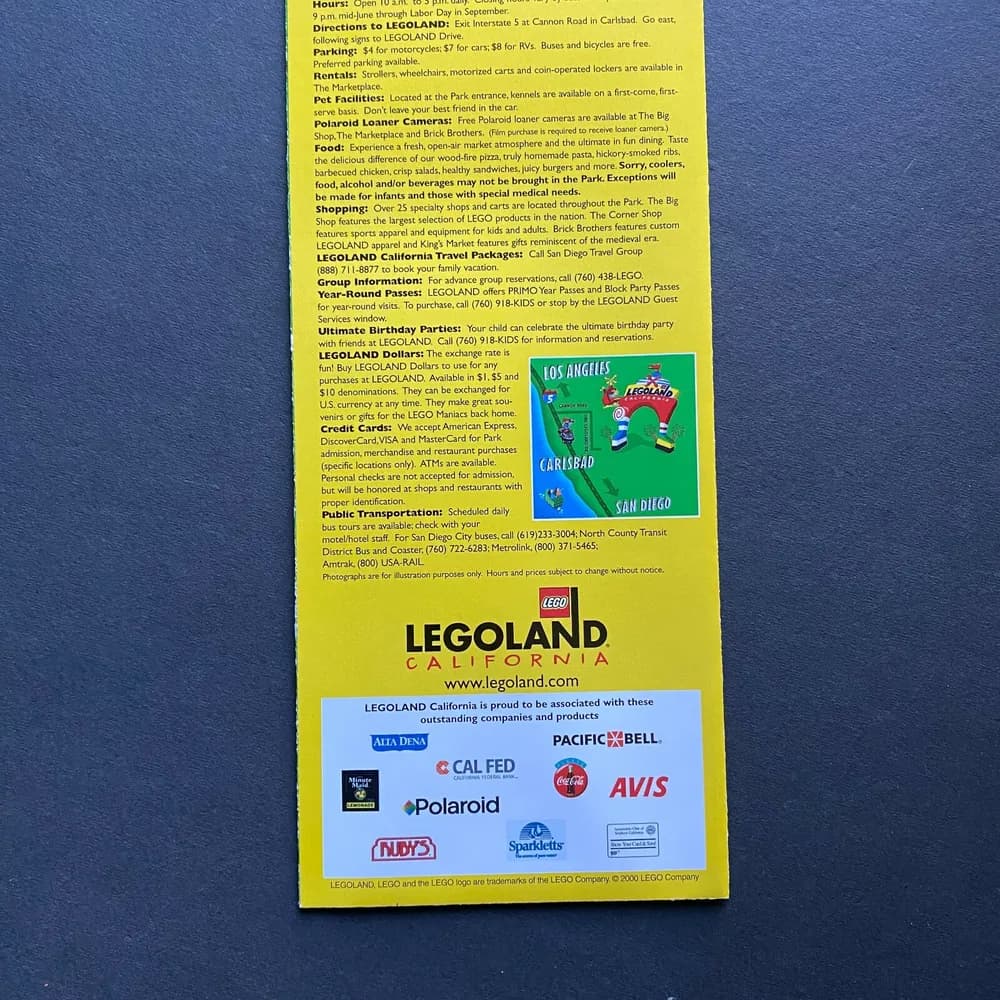 Vintage 2000 Legoland California amusement park brochure with guide map LEGO  - Image 2