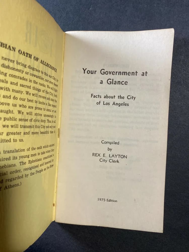 1975 YOUR GIVERNMENT AT A GLANCE THE CITY OF LOS ANGELES REX LAYTON FACTS - Image 3