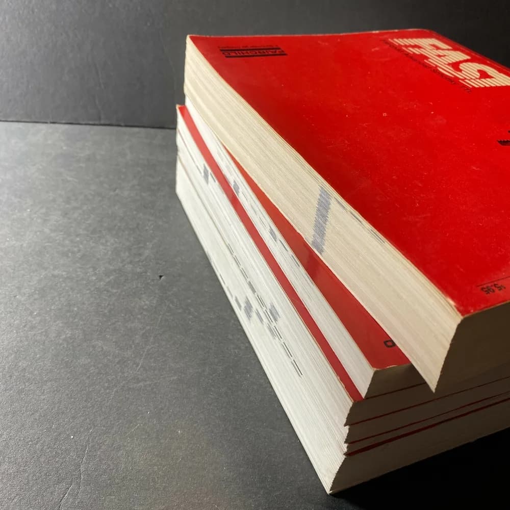 LOT OF 6 FAIRCHILD BOOKS /  DATA  VOLTAGE REGULATOR MEMORY MICROPROCESSOR 1980s - Image 3