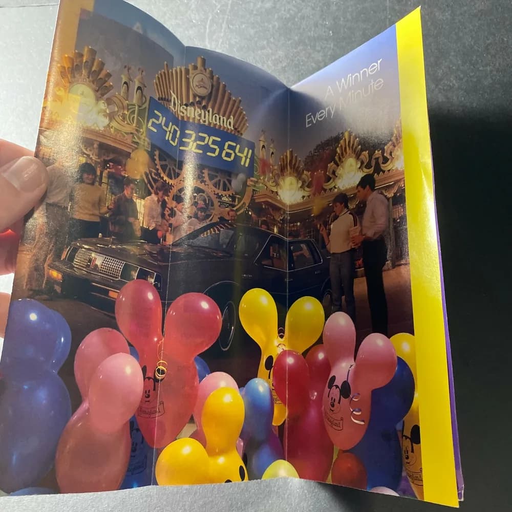 Disneyland And The Best Has Just Begun 1984 brochure vintage  - Image 6