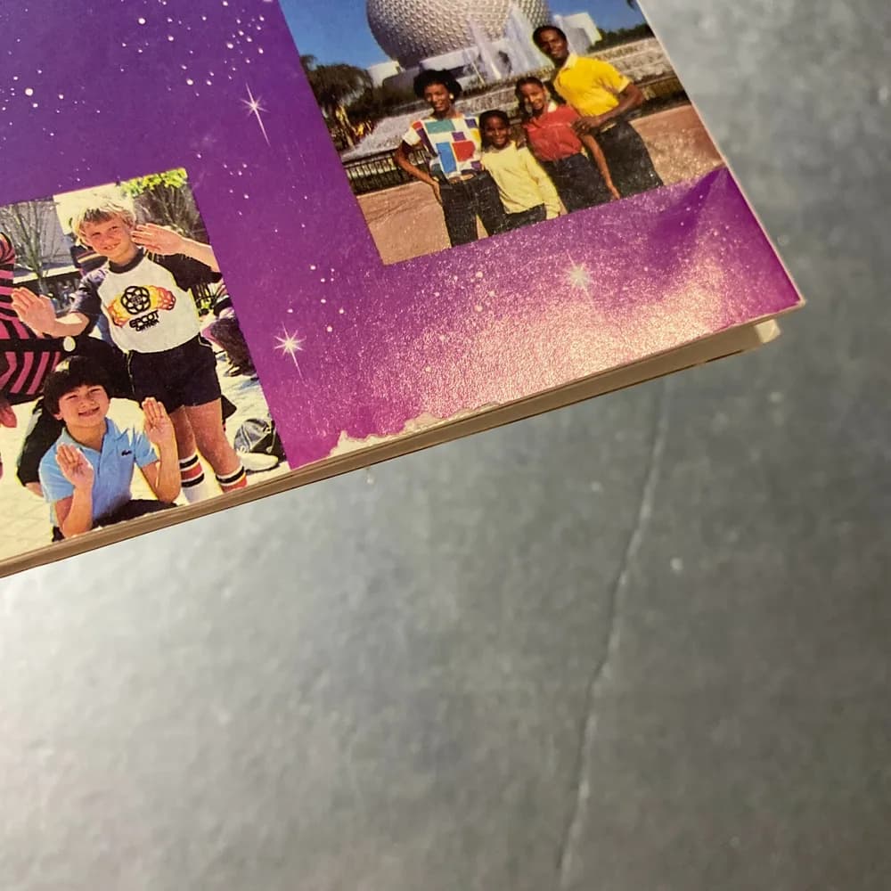 Disneyland Magic Kingdom Club 1987 Brochure Vintage membership club - Image 2