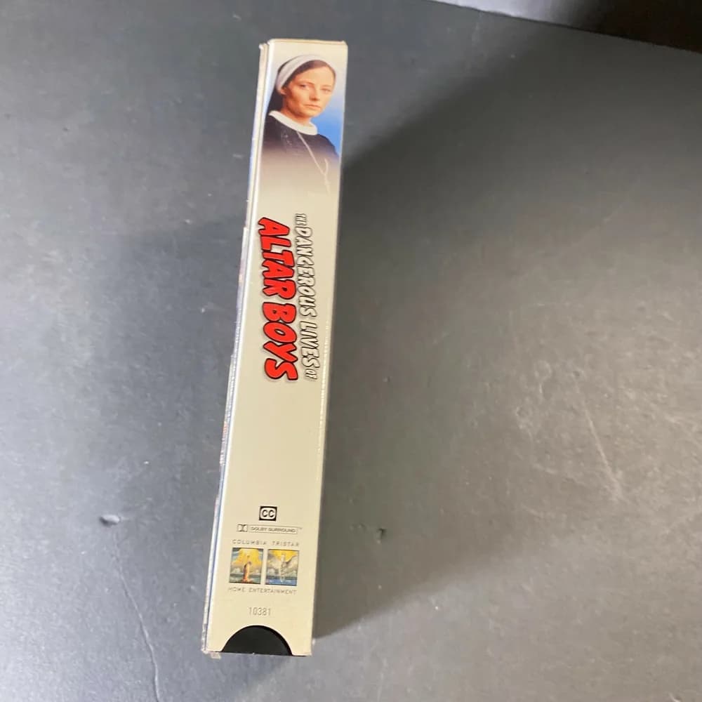 RARE PROMOTIONAL COPY The Dangerous Lives of Altar Boys (VHS, 2002)  TESTED - Image 4