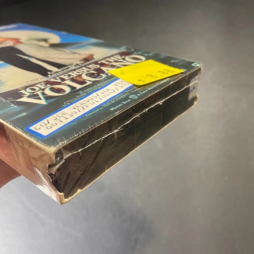 NEW Joe Versus the Volcano (VHS, 1999) Tom Hanks-Meg Ryan-SEALED - Image 6