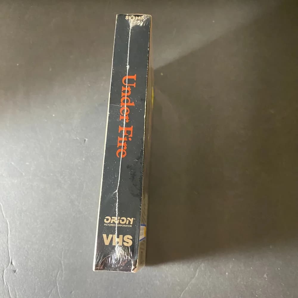 NEW SEALED Under Fire (VHS Tape Movie 1993) Nick Nolte Gene Hackman Vintage Rare - Image 6