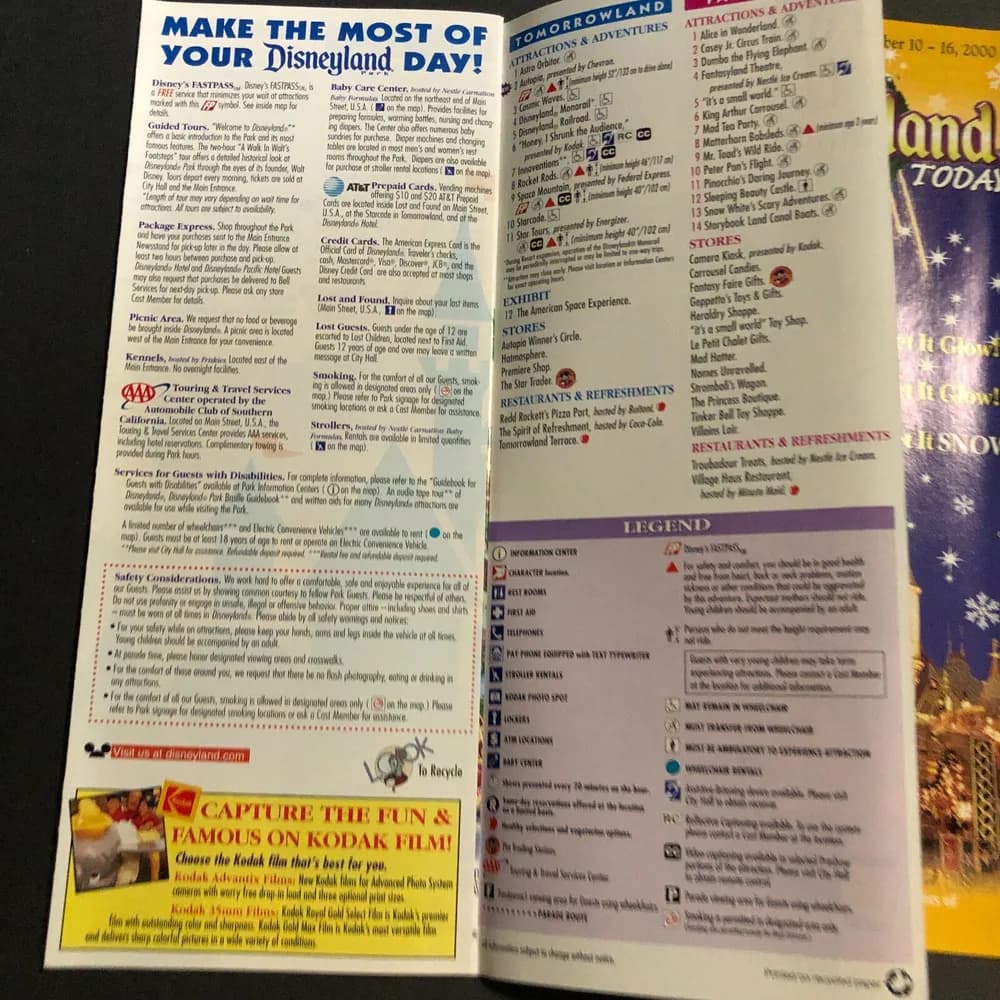 Lot of 2: Disneyland today 2000 Let it snow! Map and guest information brochure - Image 5