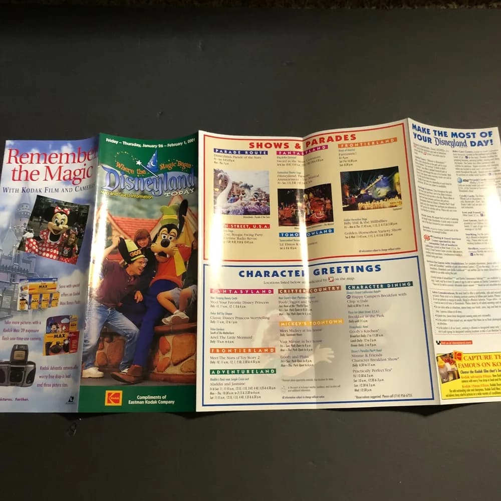 Disneyland Today Map And Guest Information 2001 Where the magic began brochure  - Image 6