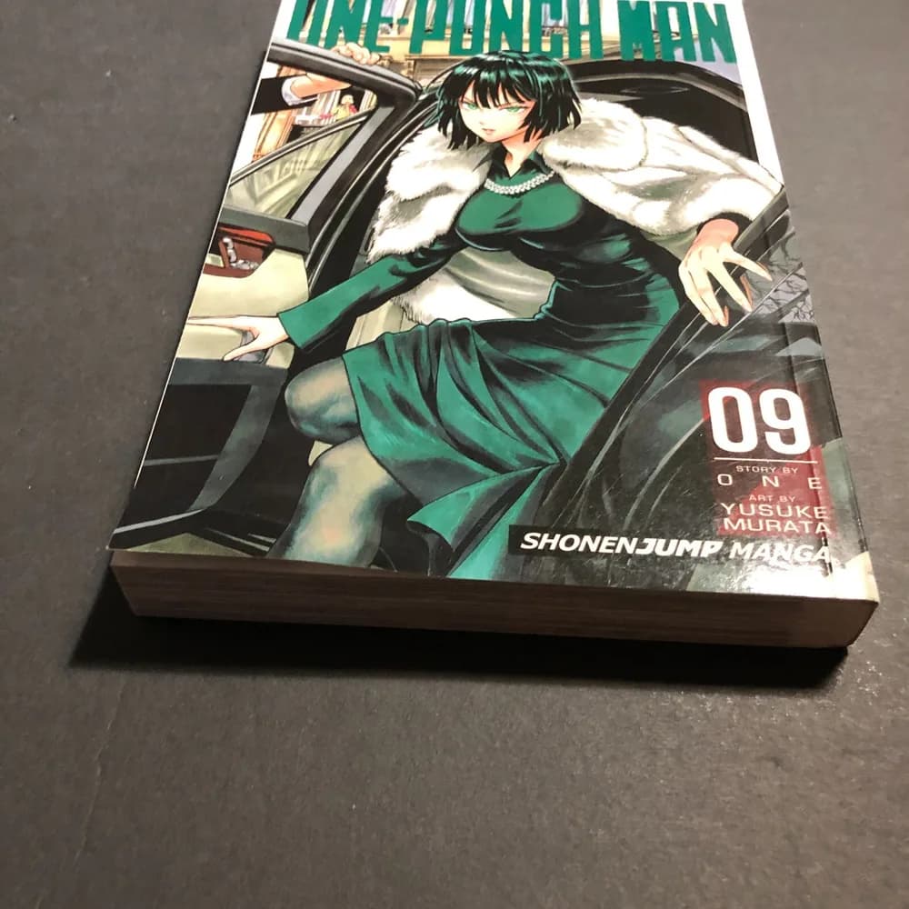 One-Punch Man 9 Story by ONE Art By Yusuke Murata Paperback Book Graphic Novel - Image 2