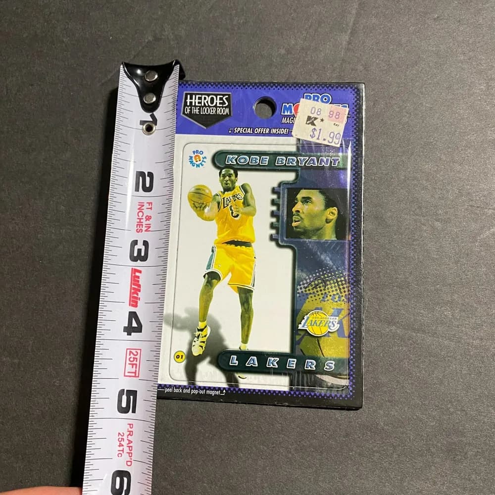 Kobe Bryant Pro Magnets Magnetized 1997-98 Lakers Heroes of the Locker Room Card - Image 7