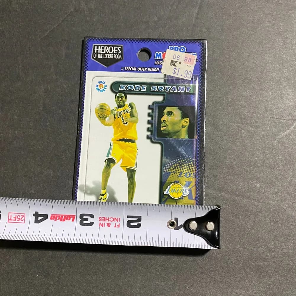 Kobe Bryant Pro Magnets Magnetized 1997-98 Lakers Heroes of the Locker Room Card - Image 8