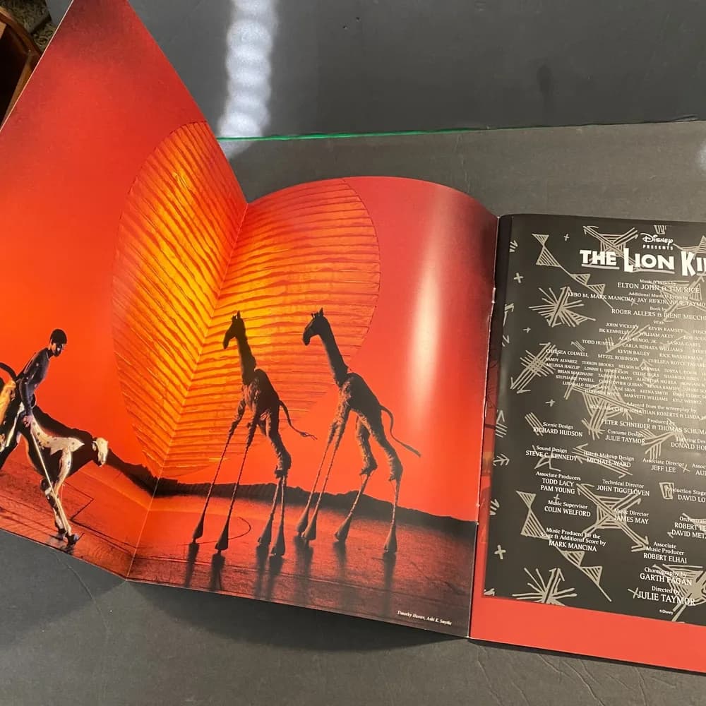 1997 Disney THE LION KING Broadway Musical Souvenir Program Book Brochure & Cast - Image 3
