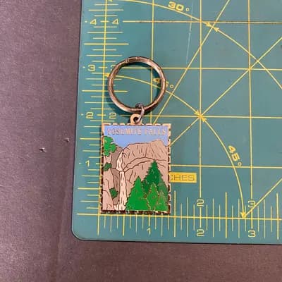Vintage 90s YOSEMITE FALLS Keychain Tourist Travel CALIFORNIA National Park