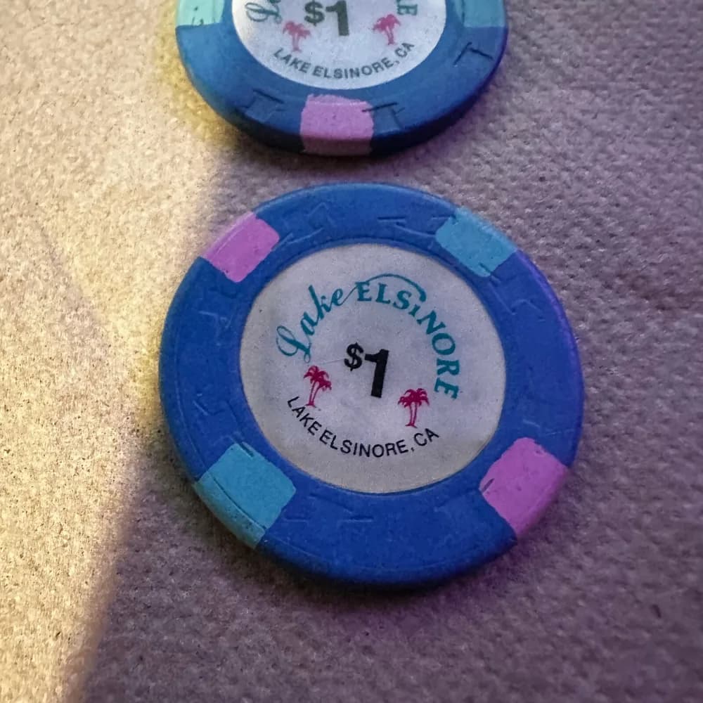 LOT OF 2:LAKE ELSINORE CASINO – Lake Elsinore CA – $1 Casino chip - Low shipping - Image 2