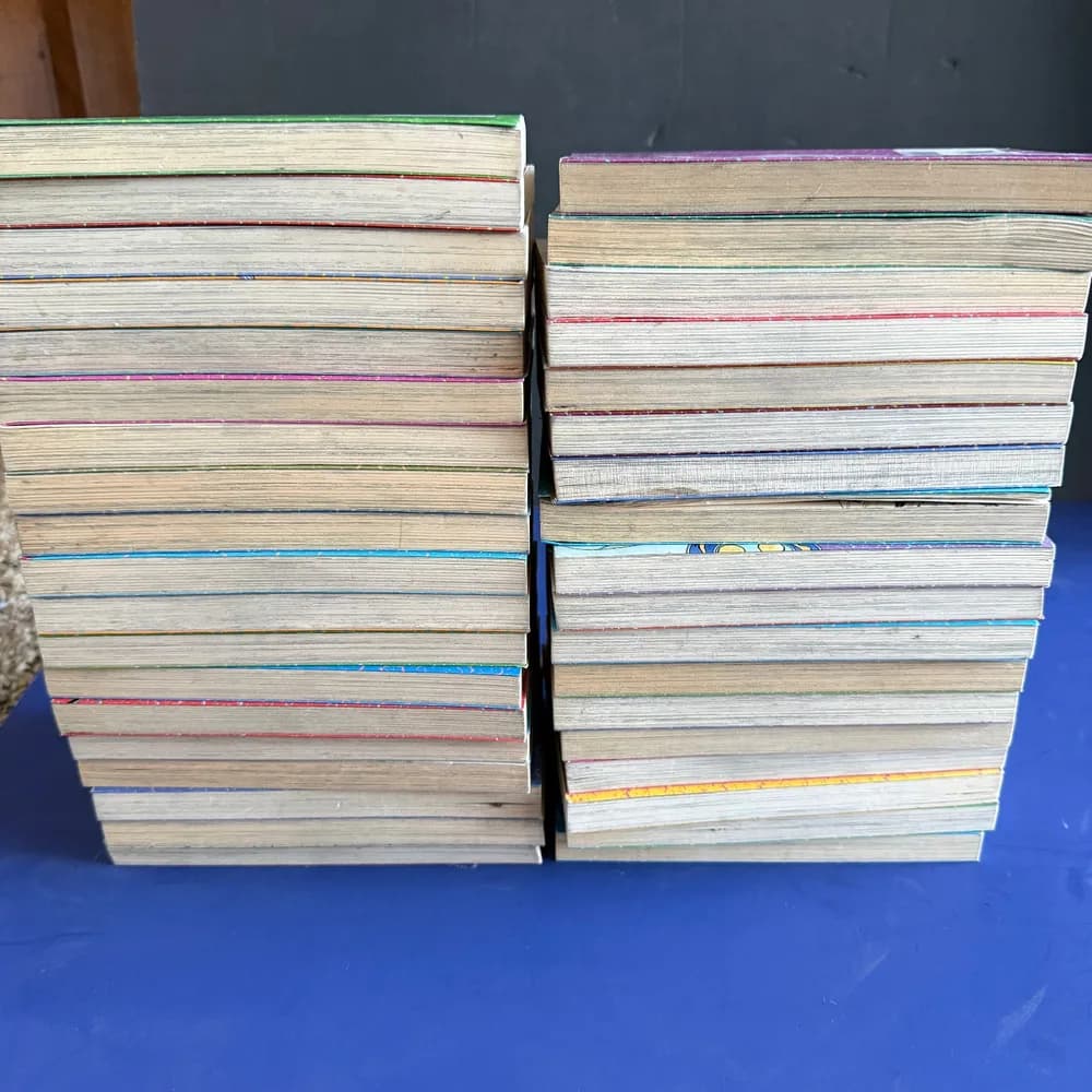 LOT of 37: InuYasha Manga Japanese Language - Image 7