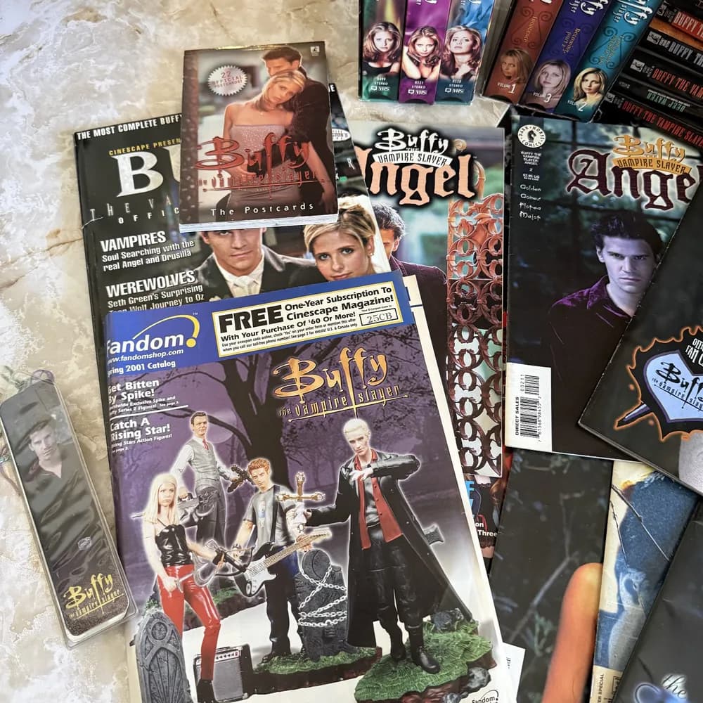 HUGE Buffy the Vampire Slayer/Angel Lot, Vintage YA HTF Horror Novels Y2K  - Image 4