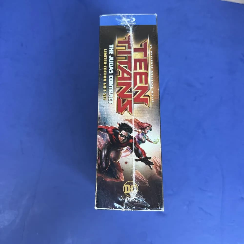 Teen Titans The Judas Contract Limited Edition 2017 BLU Ray DVD  #44942/6000 - Image 2