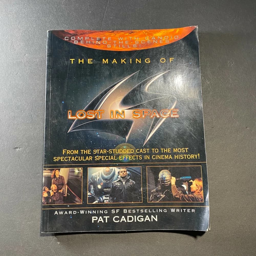 THE MAKING OF LOST IN SPACE MOVIE BOOK 1998 paperback