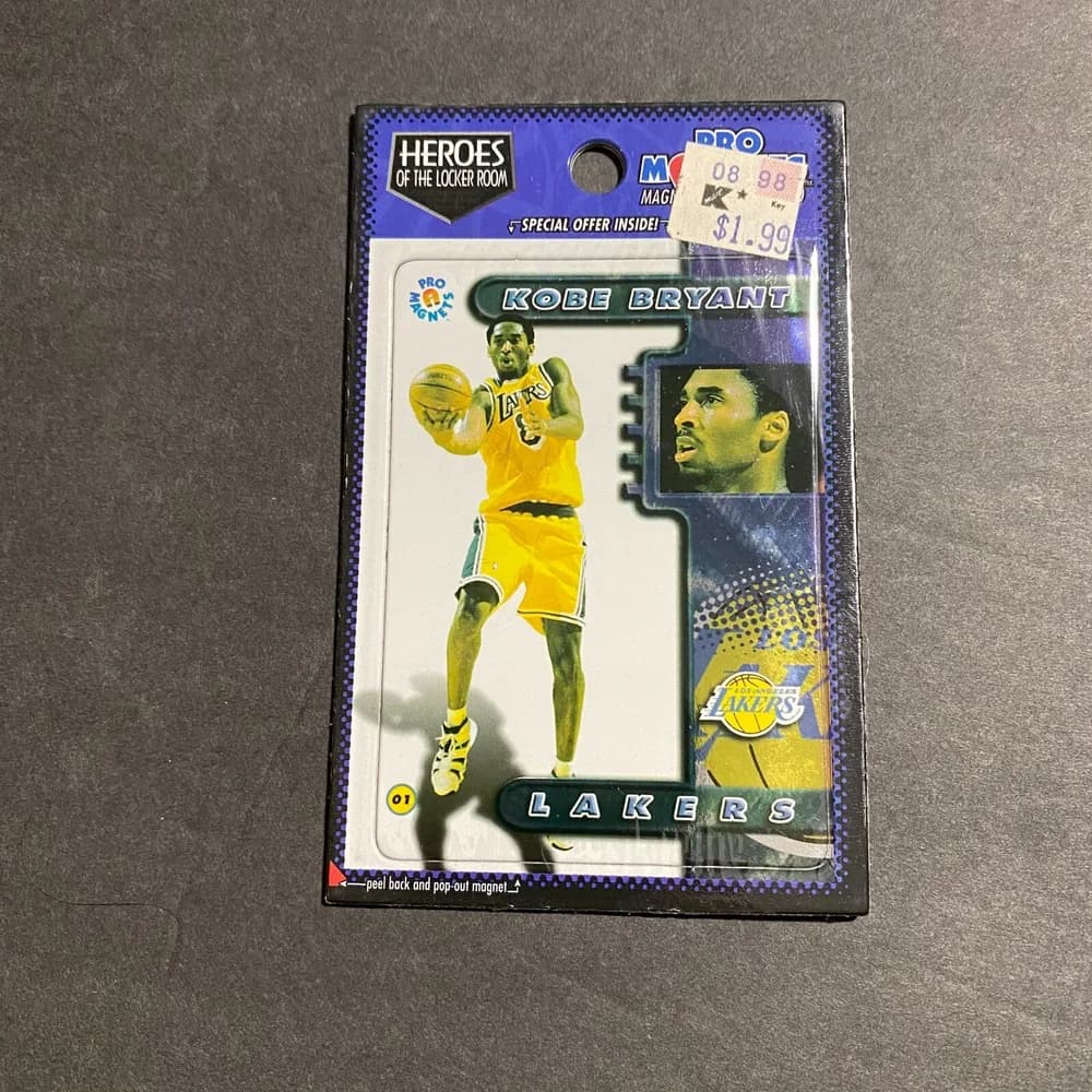 Kobe Bryant Pro Magnets Magnetized 1997-98 Lakers Heroes of the Locker Room Card